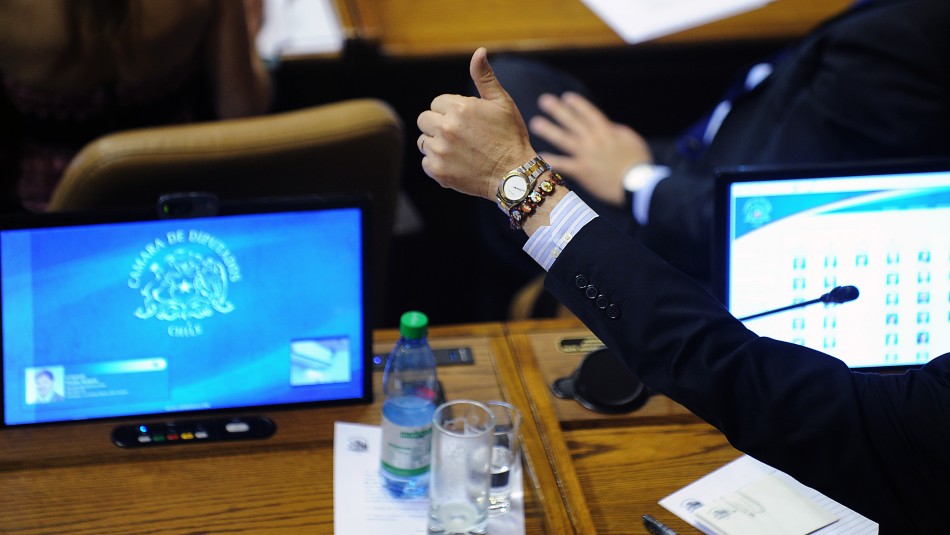 Proyecto de Inteligencia Económica aún no se despacha a Sala – lo ha retrasado voto al secreto bancario